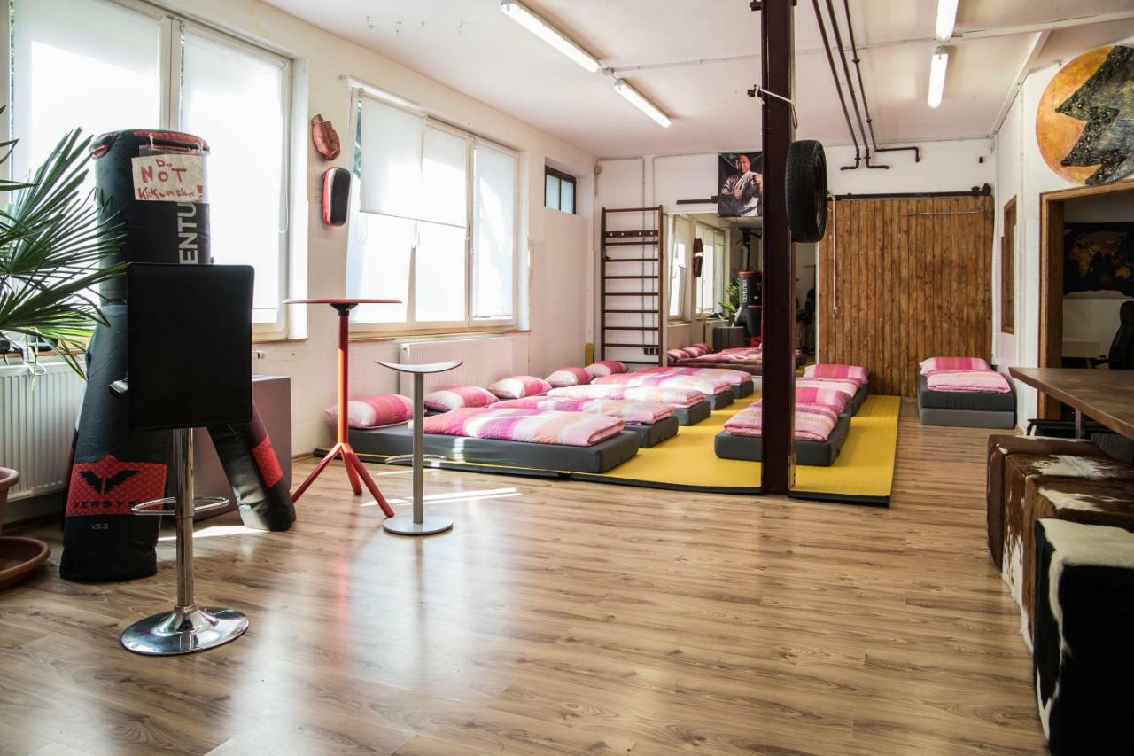 Carli'S Base Camp Villa FDH Kültér fotó